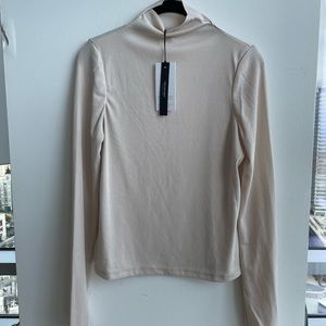 Long Sleeve turtle neck - Who What Wear - Large - Cream